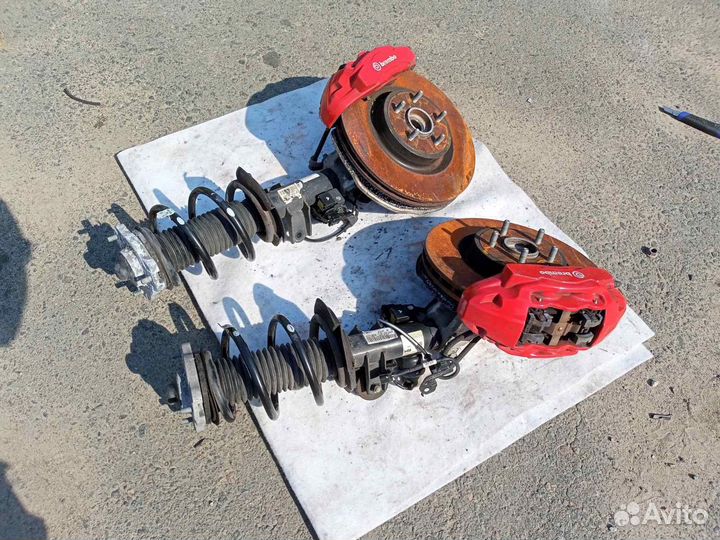 Kia Stinger GT 3.3 2020 суппорта brembo передние