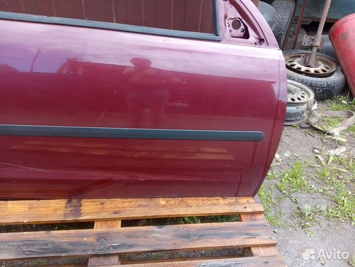 Дверь правая Opel Corsa C