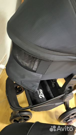 Коляска 3 В 1 mowbaby zoom PU новая