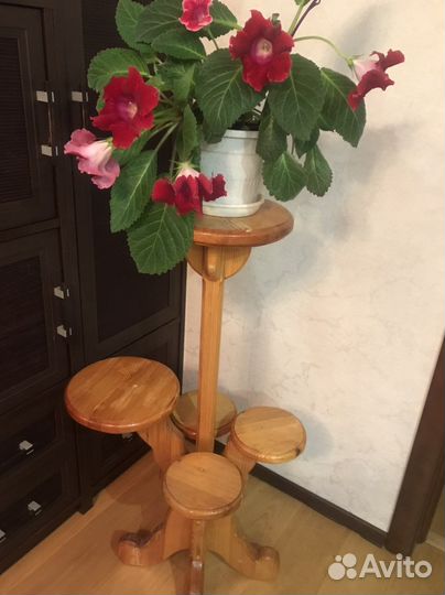 Подставка для цветов напольная деревянная