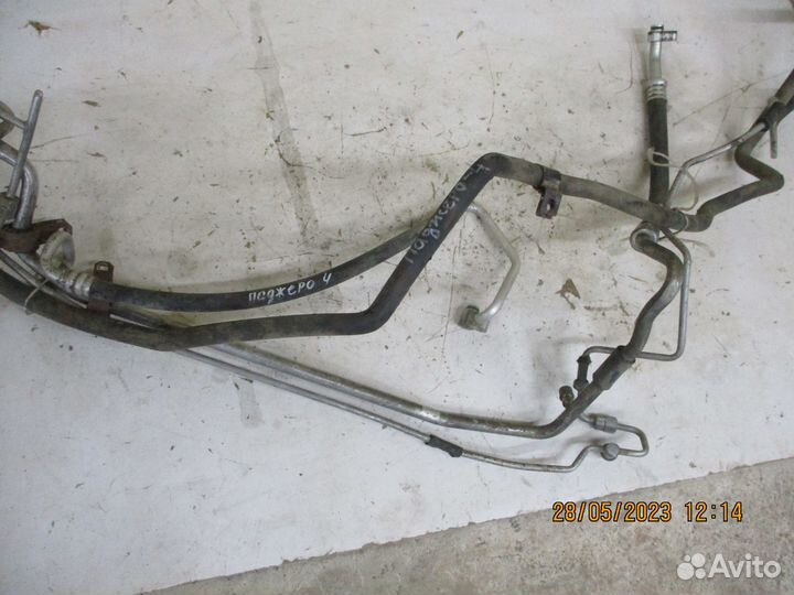 Трубки кондиционера Митсубиси Паджеро 4