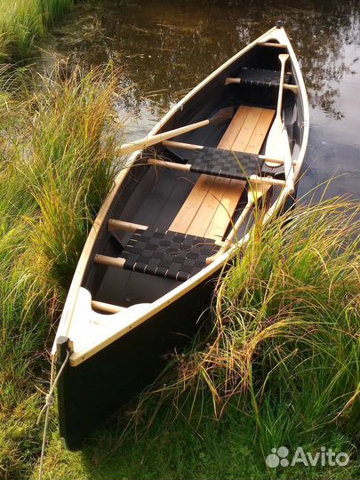 Каноэ. Гребная лодка