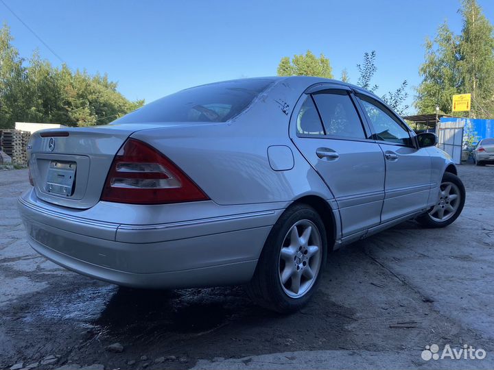 Мерседес W203 из Японии разбор запчасти бу 203