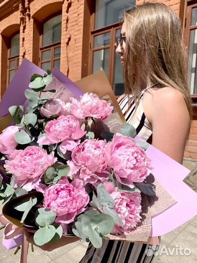 Букет из Пионов