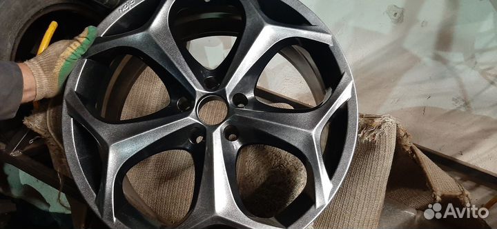 Литые диски R20