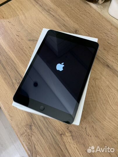 iPad mini 2 retina 16gb