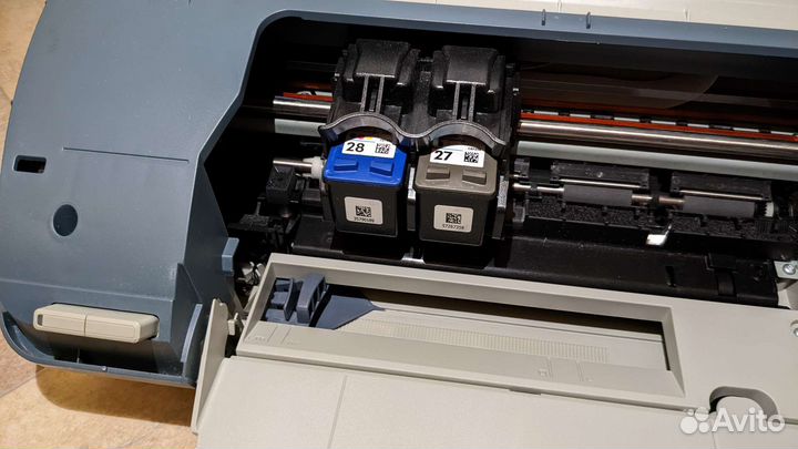 Цветной струйный принтер hp