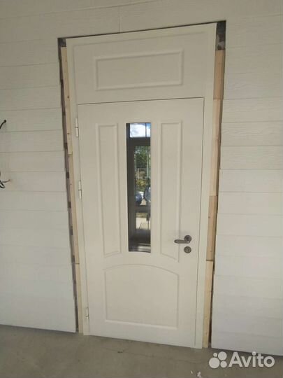 Дверь входная металлическая уличная новая