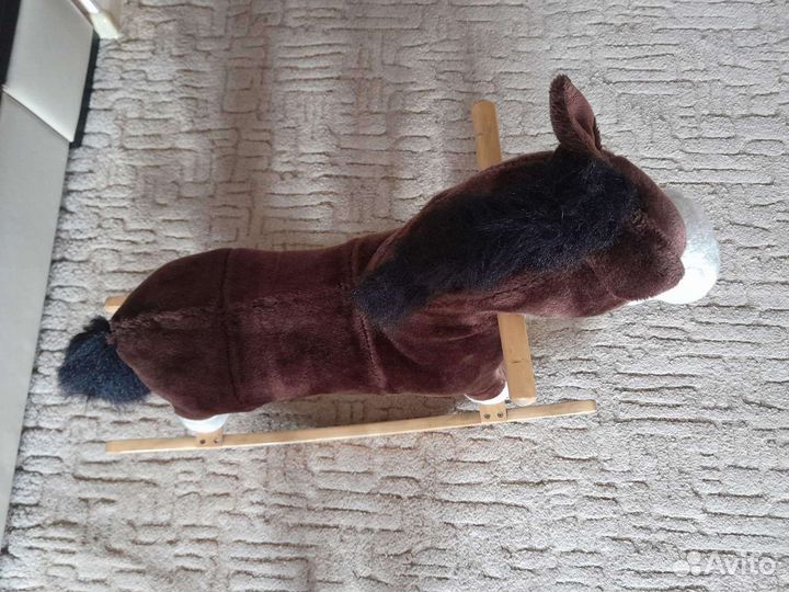 Качалка лошадь