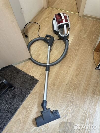 Пылесос с контейнером для пыли LG VC73188nelr