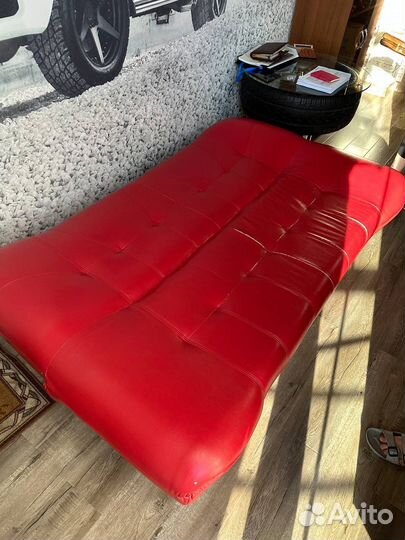 Диван кожзам бу