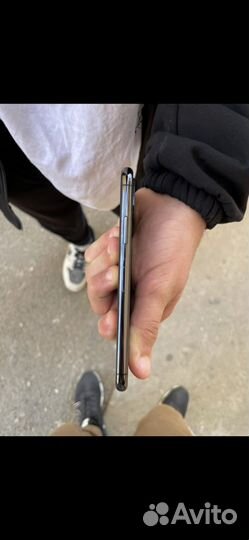 iPhone X, 64 ГБ