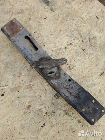 Траверса кпп даймос УАЗ патриот