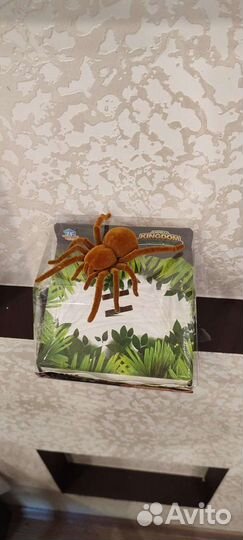 Паук на батарейках