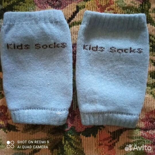 Наколенники детские новые