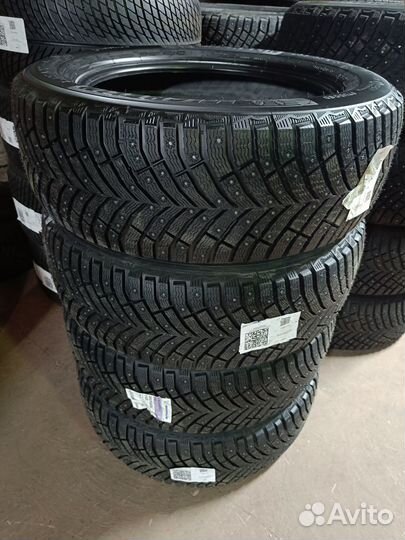 Michelin X-Ice North 4 SUV 255/55 R20 110T