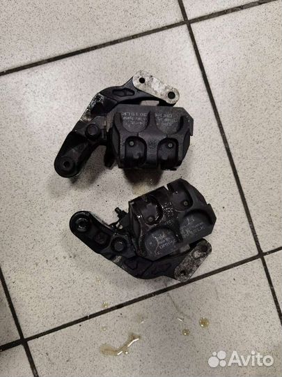 Суппорт тормозной передний Honda gl1500 gold wing