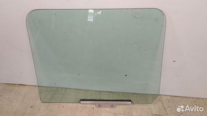 Стекло двери задней левой Mercedes-Benz G463 / W46