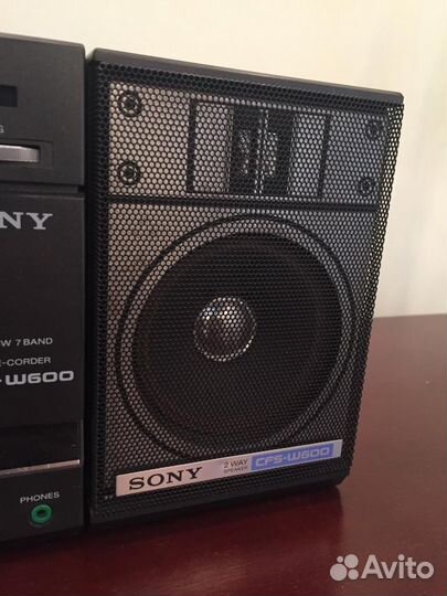 Магнитофон Sony CFS-W600 черный рабочий