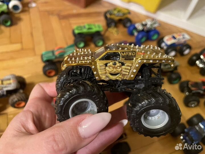 Машинки Монстр трак Hot Weels Monster Jam