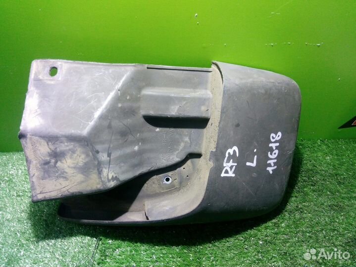 Брызговик honda RF3,RF4,RF5,RF6,RF7,RF8 stepwgn