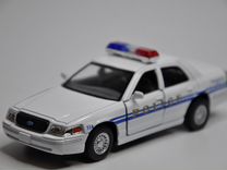 Модель автомобиля Ford Crown Victoria металл