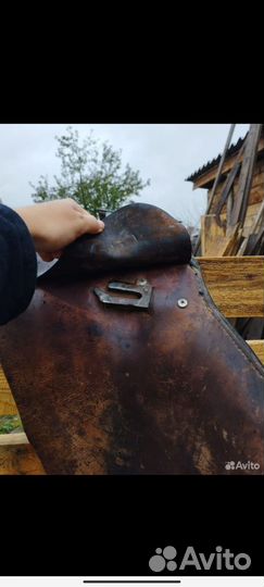 Седло для лошади