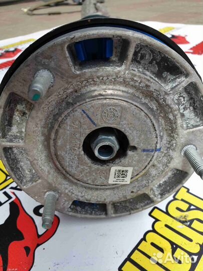 Амортизатор передний левый Land-Rover Range Rover