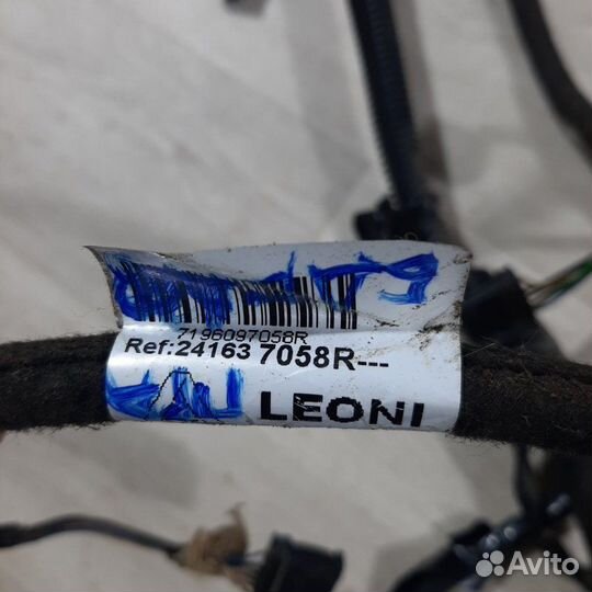 Проводка двери задняя LADA Largus 2015