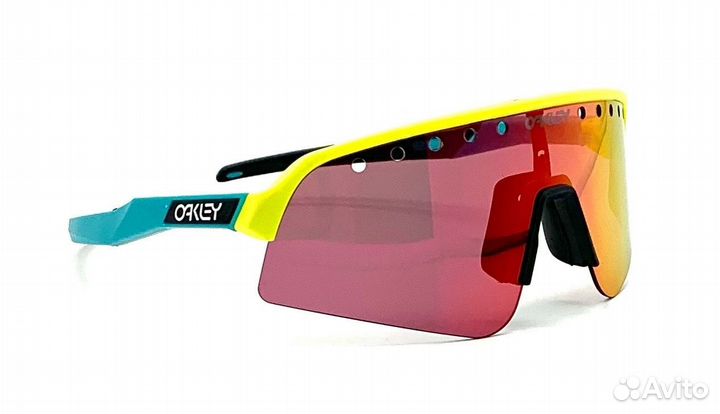 Спортивные очки Oakley Sutro Lite Sweep