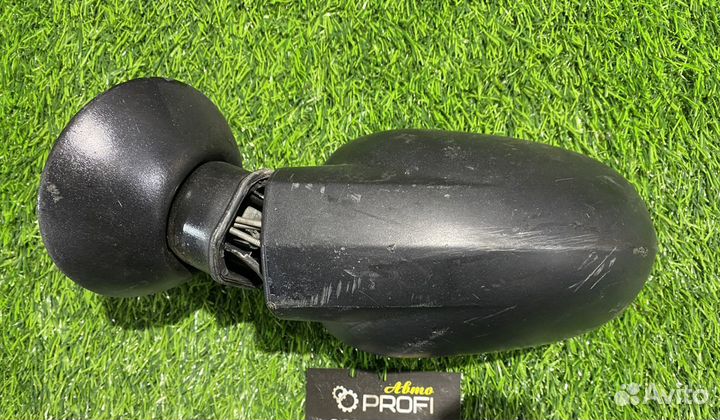 Зеркало правое механическое Renault Logan