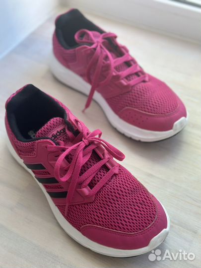 Кроссовки женские adidas 38 размер