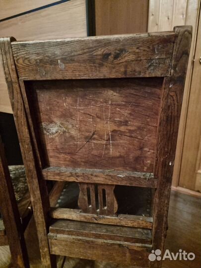 Старинный стул под реставрацию
