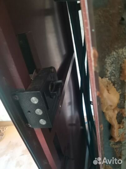 Дверь металлическая