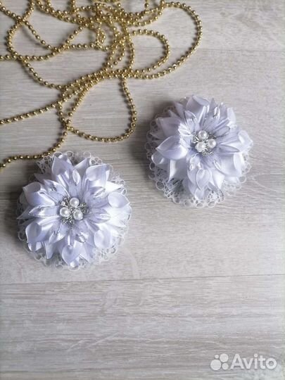 Бантики Белые резинки выпускной последний звонок