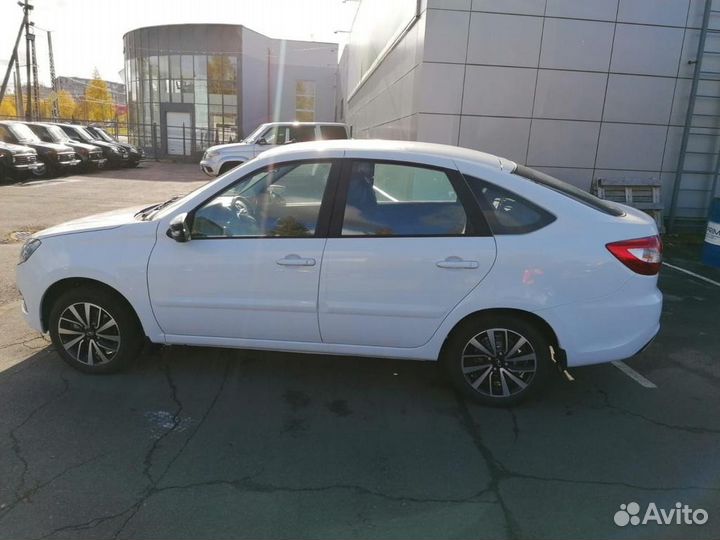 LADA Granta 1.6 МТ, 2023