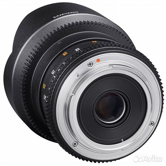 Samyang 8mm T3.8 Canon vdslr Fish-eye csii