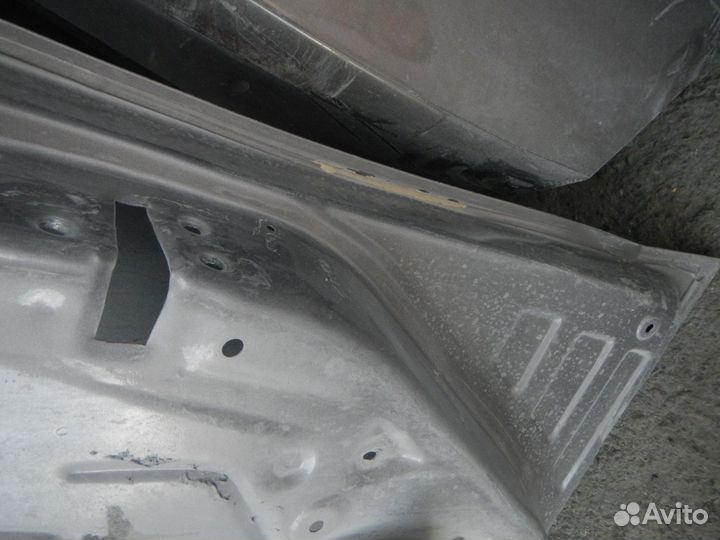 Дверь передняя правая Toyota Corolla