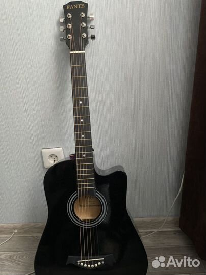 Акустическая гитара fante