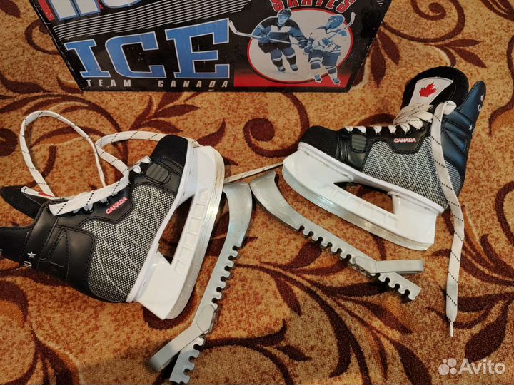 Коньки хоккейные