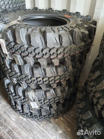 CST CL-18 35/12.5 R16 112K