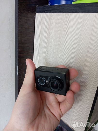 Экшн камера xiaomi yi