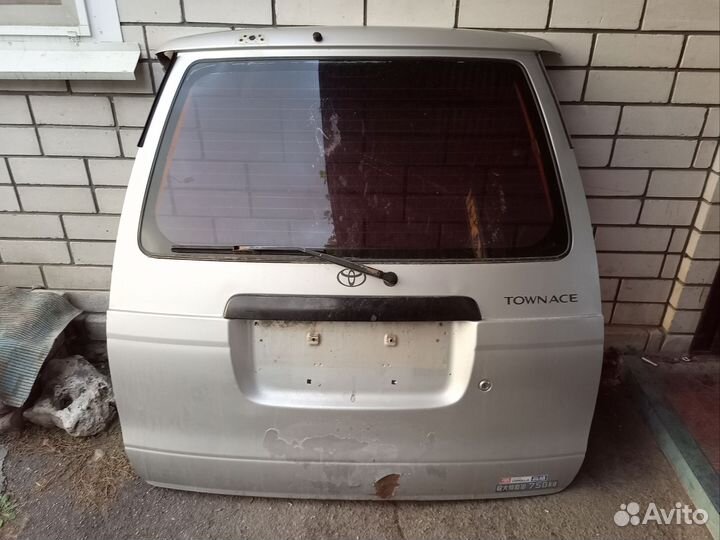 Задняя дверь Toyota Town Ace/ Lite Ace