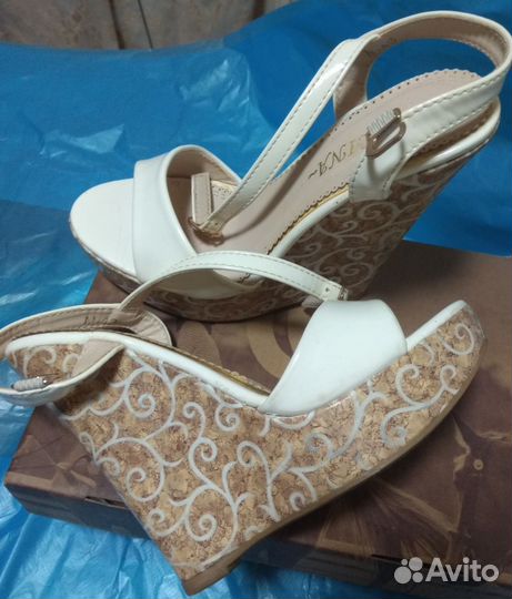 Босоножки женские 33 размер