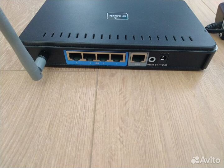 Роутер D-Link DIR-400