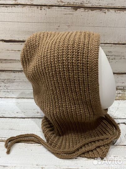 Капор вязаный ручная работа