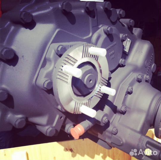 Раздатка ZF 2000/300