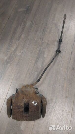 Суппорт тормозной передний правый Bmw X3 2.0D E83