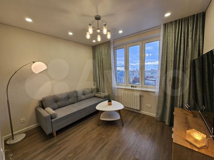 2-к. квартира, 55 м², 17/19 эт.
