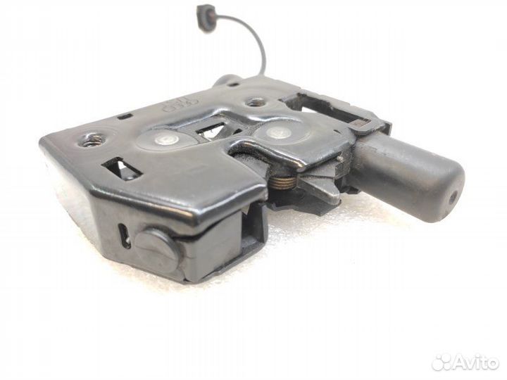 Замок капота Audi A6 C7 1.8 CYG 2018